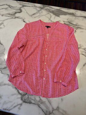 Gap Pink/White Chevron Rayon Blouse Medium